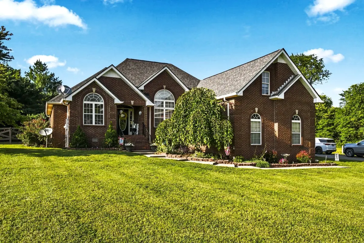 8474 Guthrie Rd, Cross Plains, TN 37049 - #1