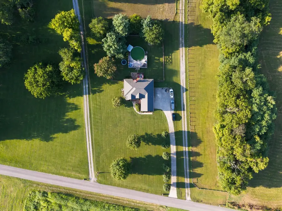 8474 Guthrie Rd, Cross Plains, TN 37049 - #3