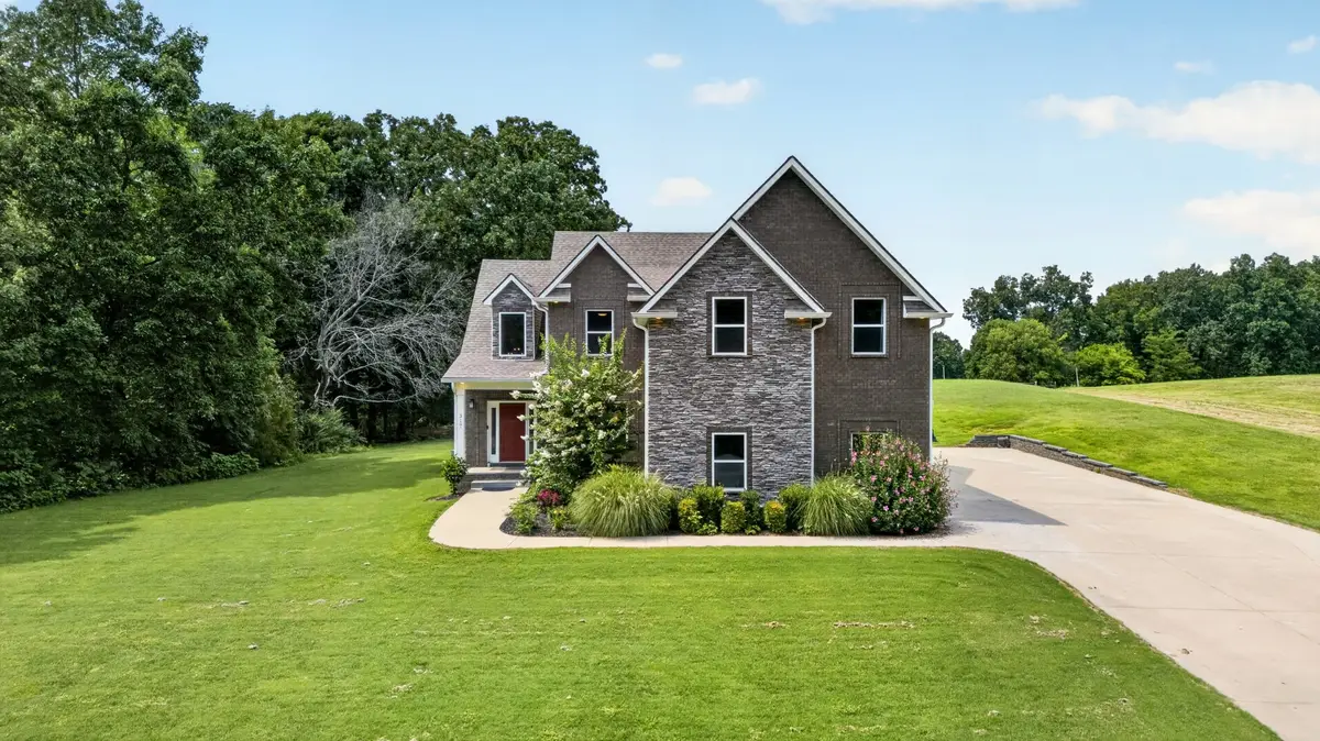 317 Alonzo Pl, Cunningham, TN 37052 - #1