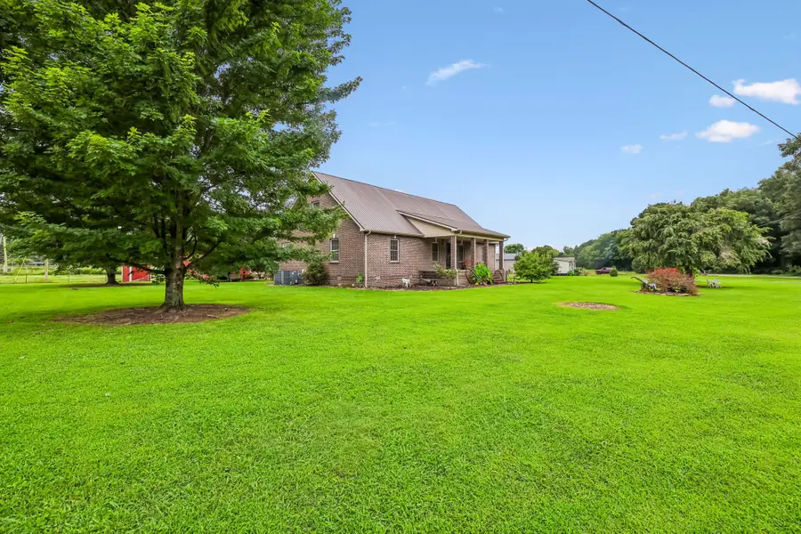 4012 Payne Cove Rd, Pelham, TN 37366 - #2