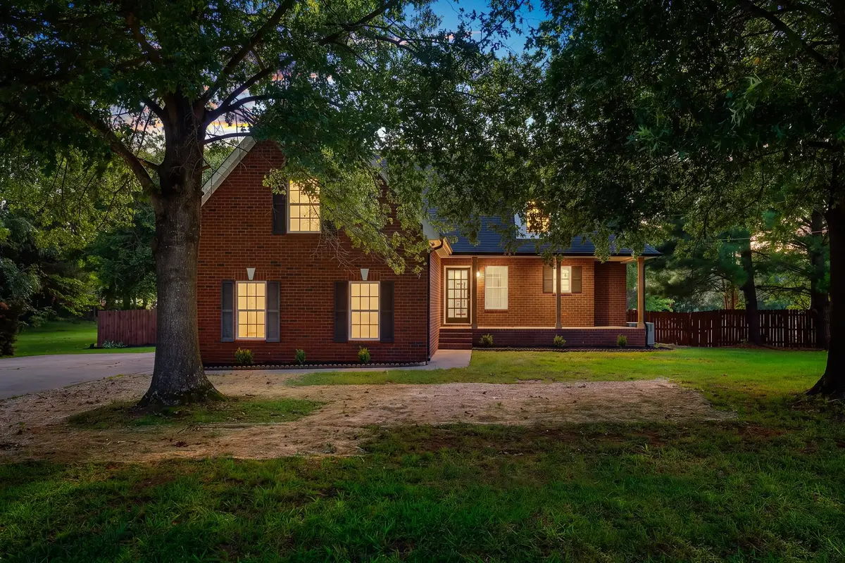 105 Four Season Dr, Murfreesboro, TN 37129 - #1