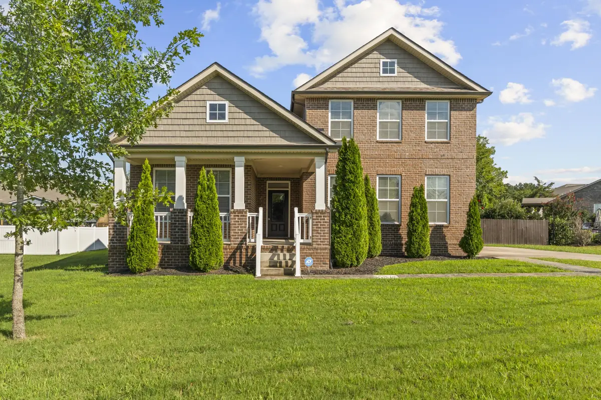 303 Twelve Oaks Ln, Lebanon, TN 37087 - #1