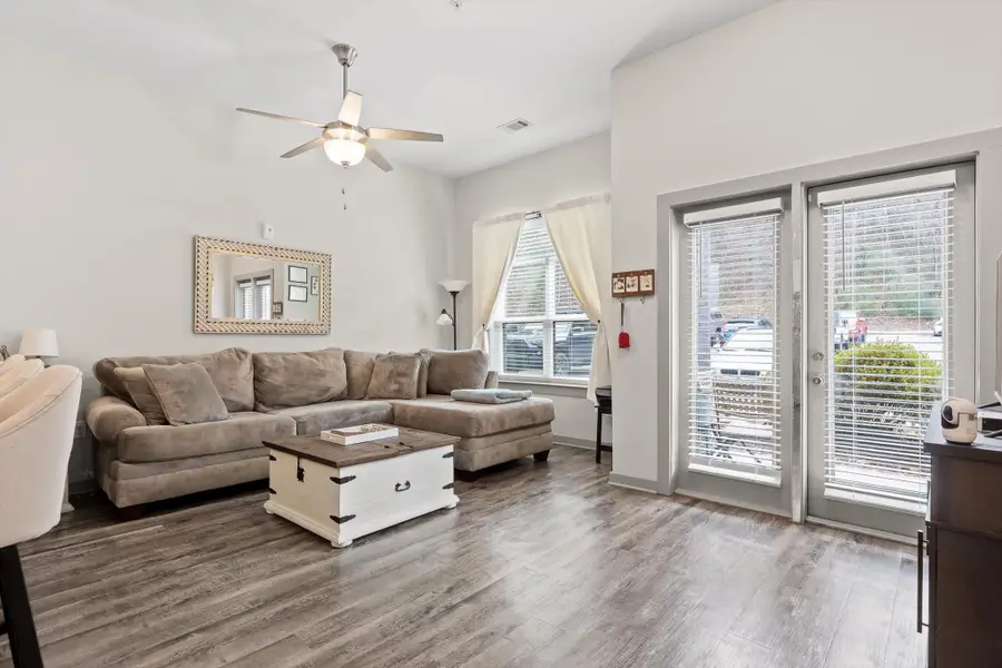 782 Riverfront Parkway, Chattanooga, TN 37402 - #2