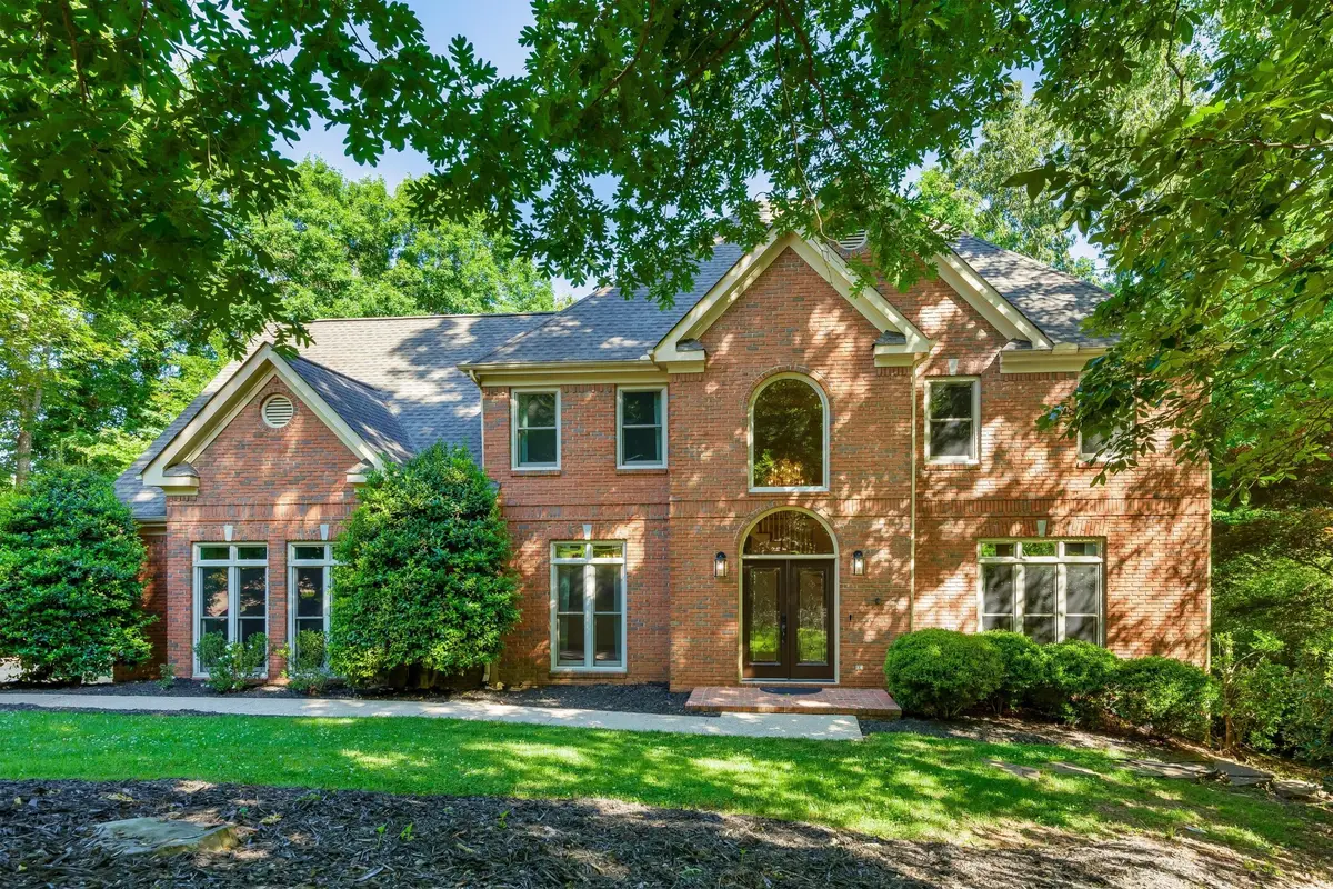 1905 Summer Breeze, Hixson, TN 37343 - #1