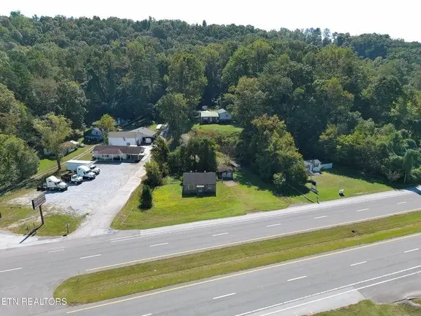2301 Roane State Highway, Harriman, TN 37748