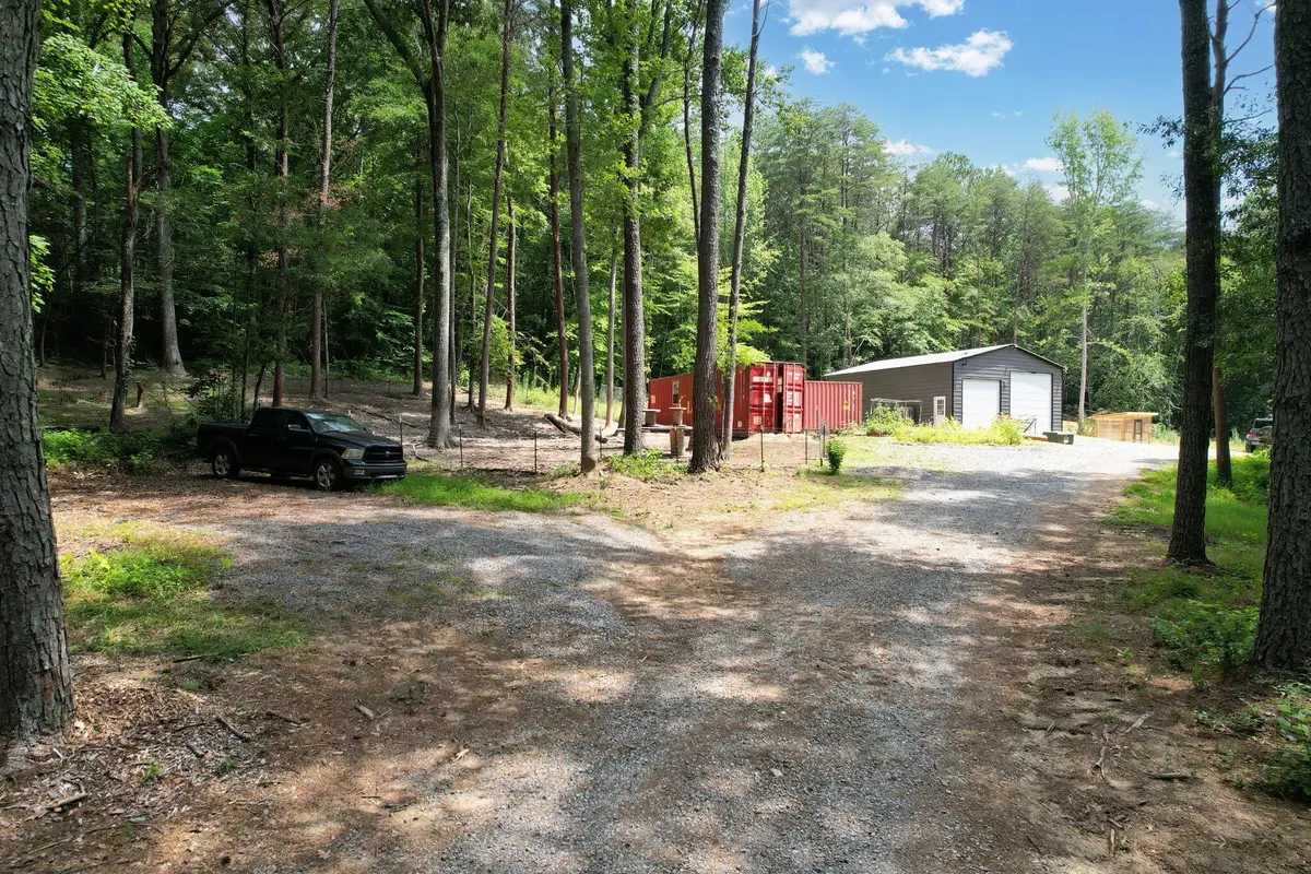 686 Welcome Valley Road, Benton, TN 37307 - #1