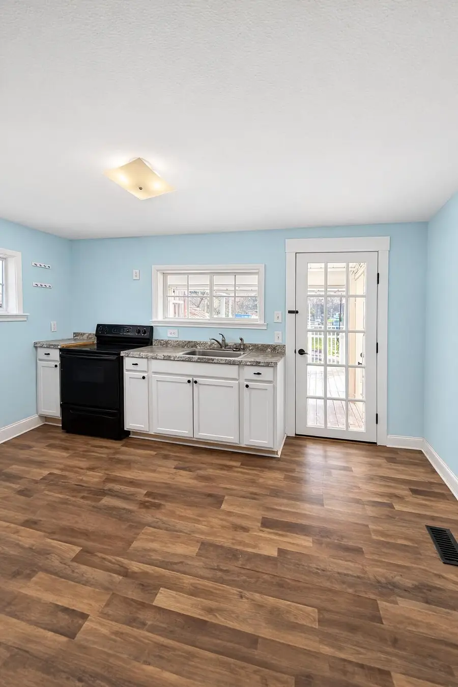 2068 Market Street, Dayton, TN 37321 - #3