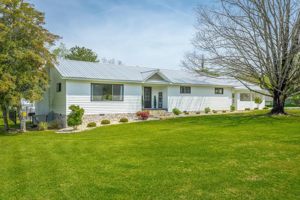 327 Irwin Avenue, Decatur, TN 37322 - #1