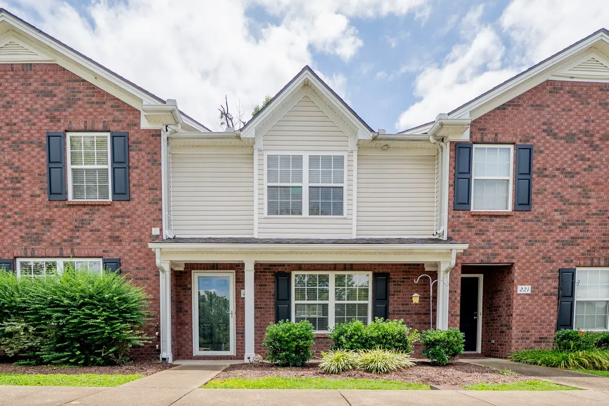 223 Buck Run Dr, Nashville, TN 37214 - #1