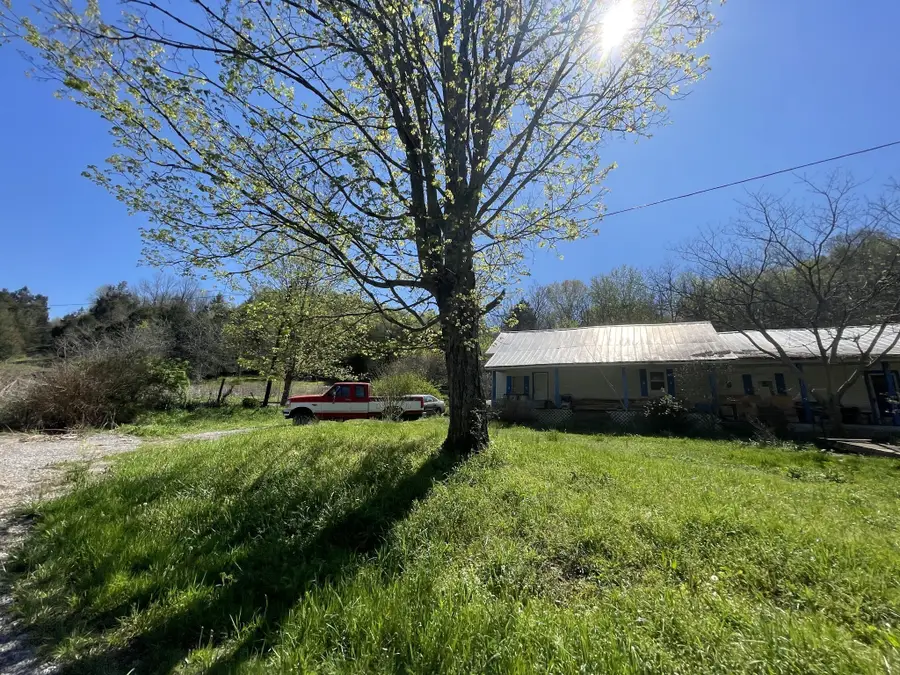 59 Scanty Branch Rd, Dixon Springs, TN 37057 - #2