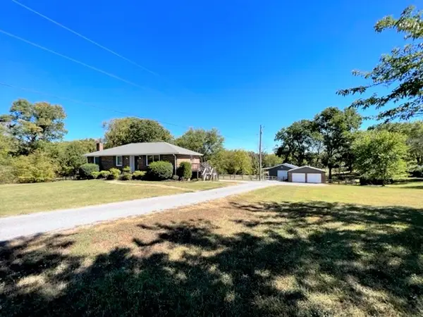 1635 Highway 109 N, Lebanon, TN 37090