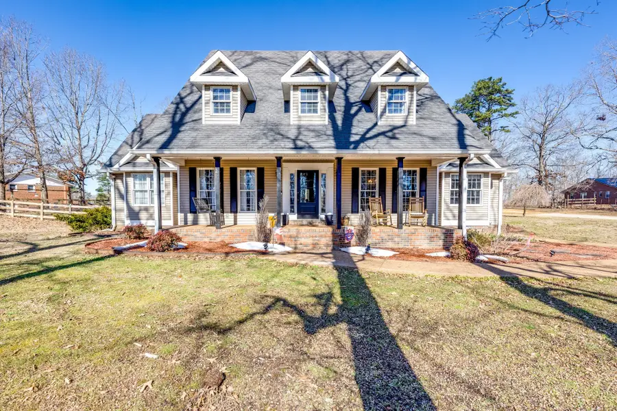 831 Columbia Hwy, Hohenwald, TN 38462 - #3