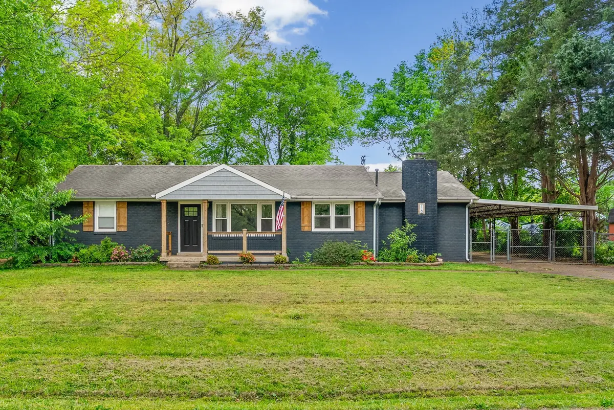 16 Donelson Dr, Clarksville, TN 37042 - #1