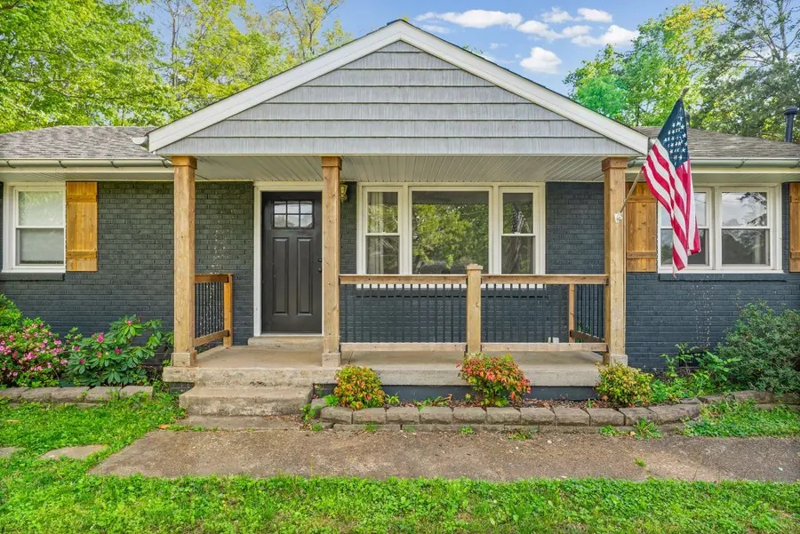 16 Donelson Dr, Clarksville, TN 37042 - #2