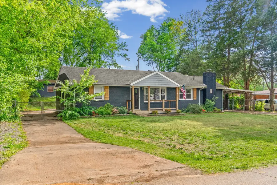 16 Donelson Dr, Clarksville, TN 37042 - #3