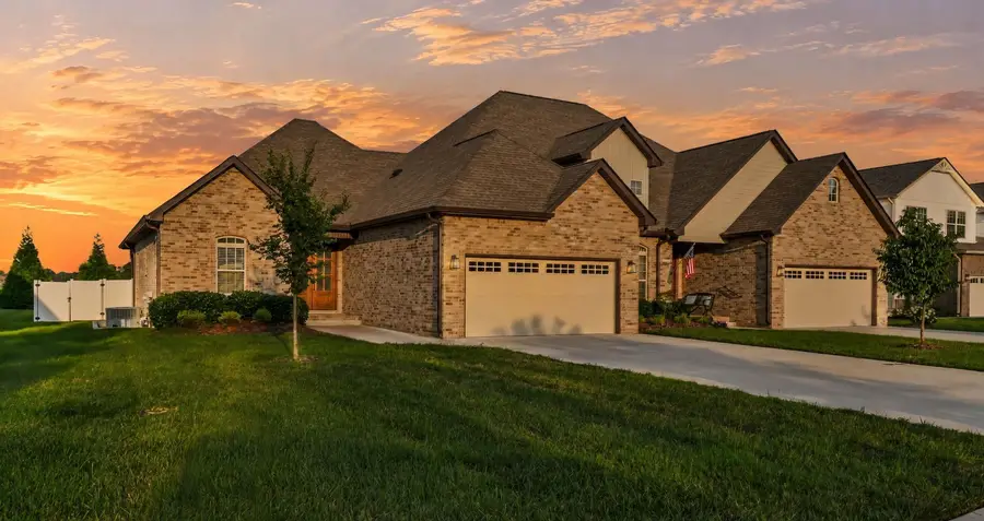 1049 Veridian Dr #A, Clarksville, TN 37043 - #2