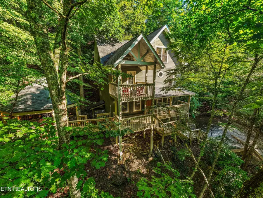 1110 Ski Mtn Rd, Gatlinburg, TN 37738 - #2