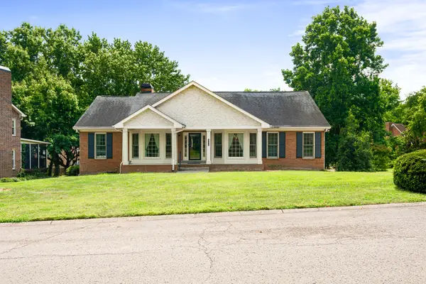 609 Manor View Cir, Brentwood, TN 37027