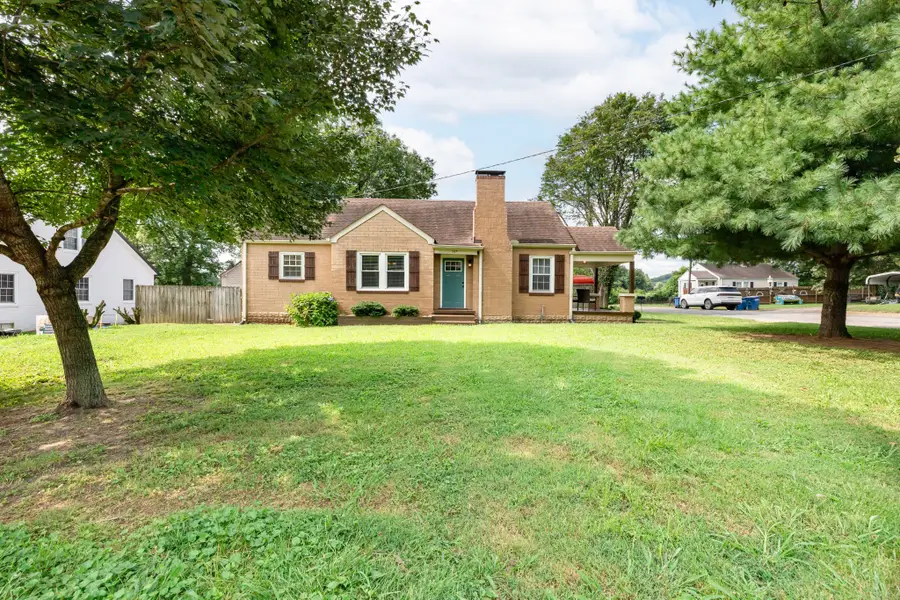 507 Adams Ave, Mount Pleasant, TN 38474 - #2