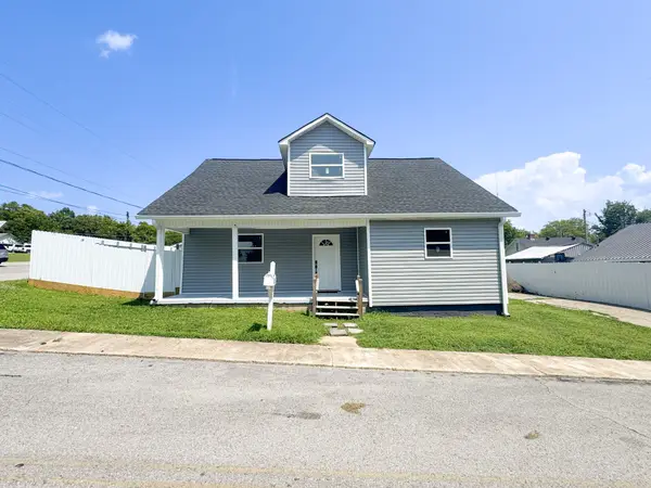 112 Cato St, Hartsville, TN 37074