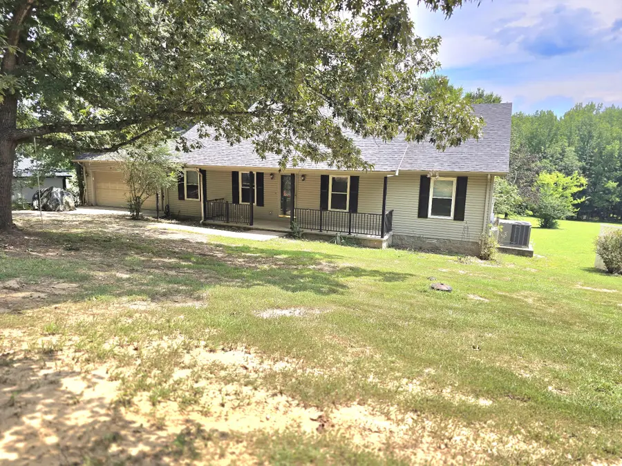 39 Bayshore Dr, Cadiz, KY 42211 - #2