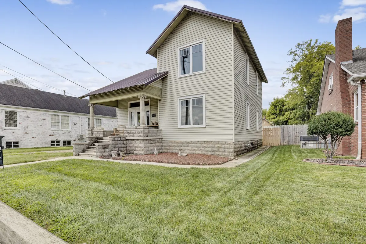 409 N Oak St, Springfield, TN 37172 - #1