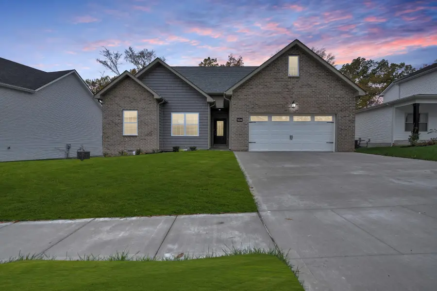 3622 Westlake Dr, Clarksville, TN 37040 - #2