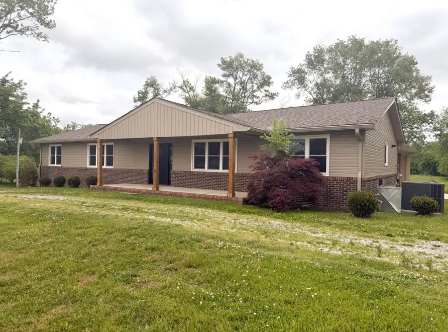 926 Dyer Cir, Morrison, TN 37357 - #2