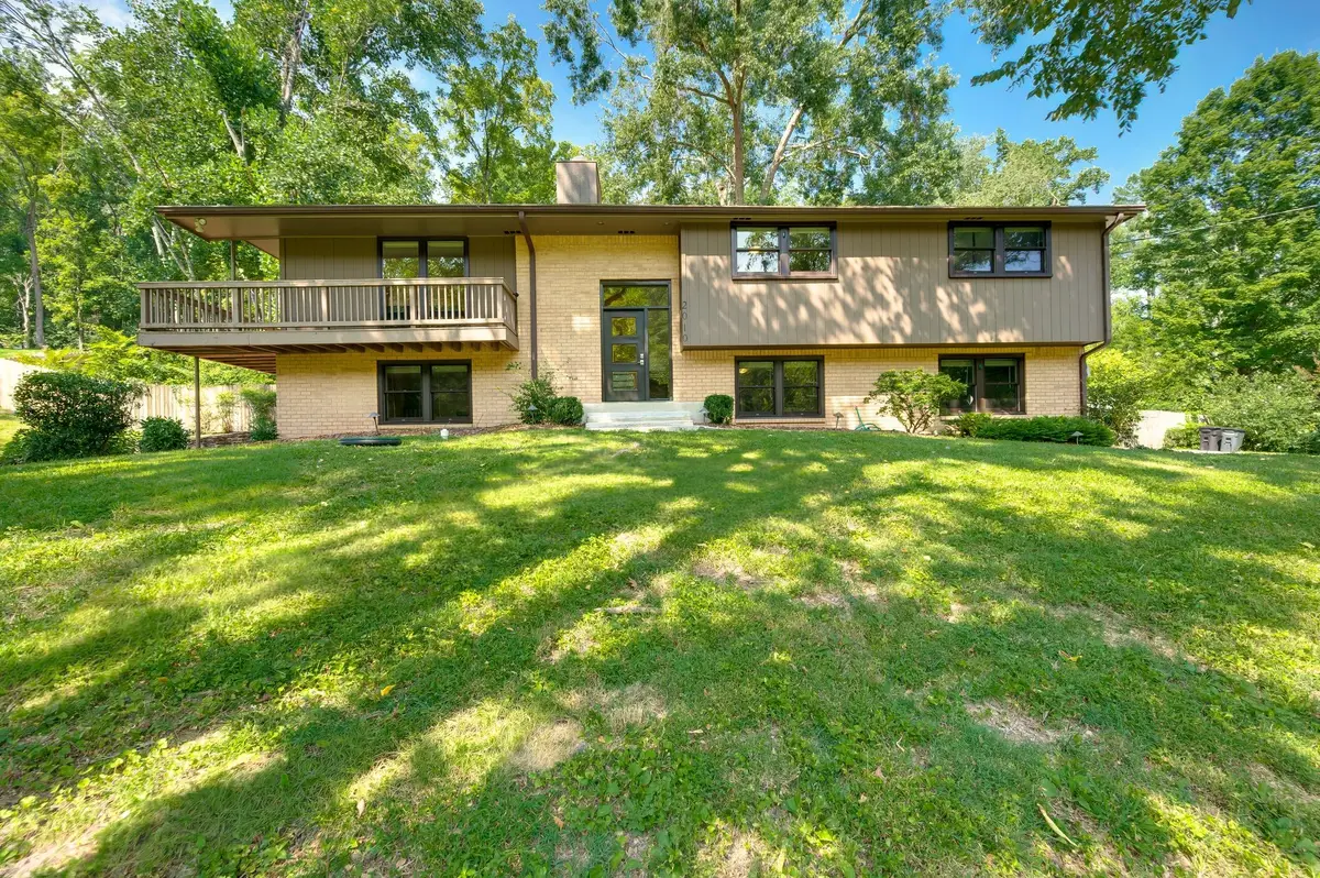 2010 Sunny Side Dr, Brentwood, TN 37027 - #1