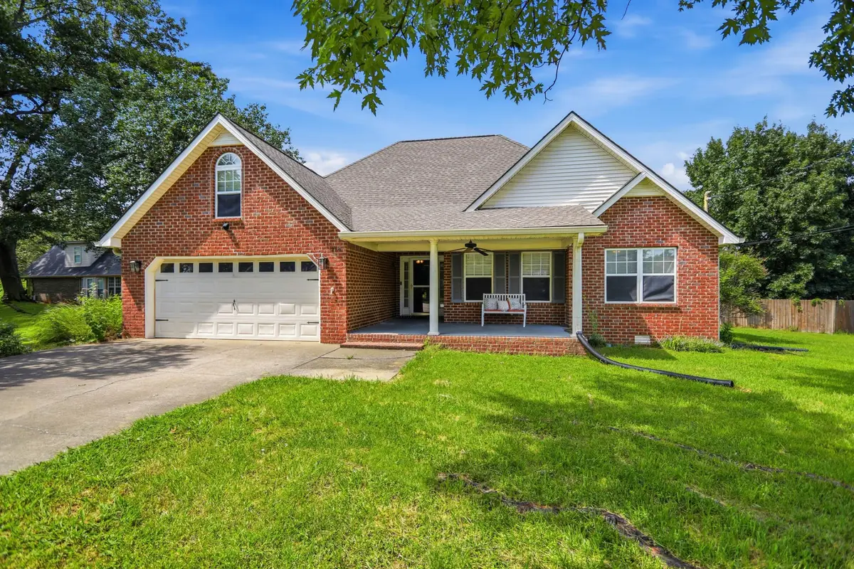 719 Williamsburg Dr, Smyrna, TN 37167 - #1