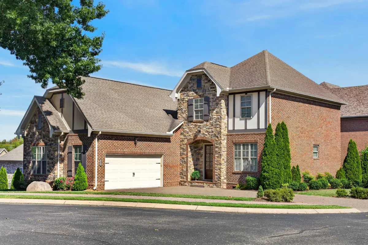 1006 Peck Pl, Hendersonville, TN 37075 - #1
