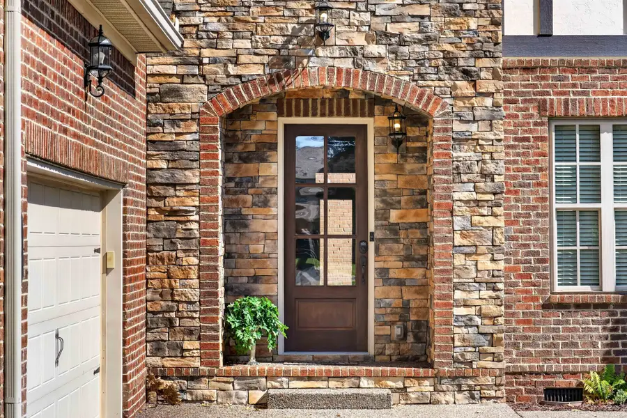 1006 Peck Pl, Hendersonville, TN 37075 - #2