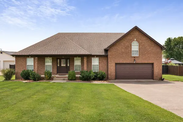 1005 Station Cir, Mount Juliet, TN 37122