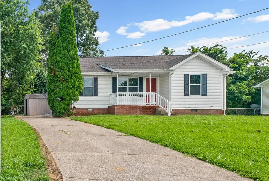 825 Washington Ave, Oak Grove, KY 42262 - #2