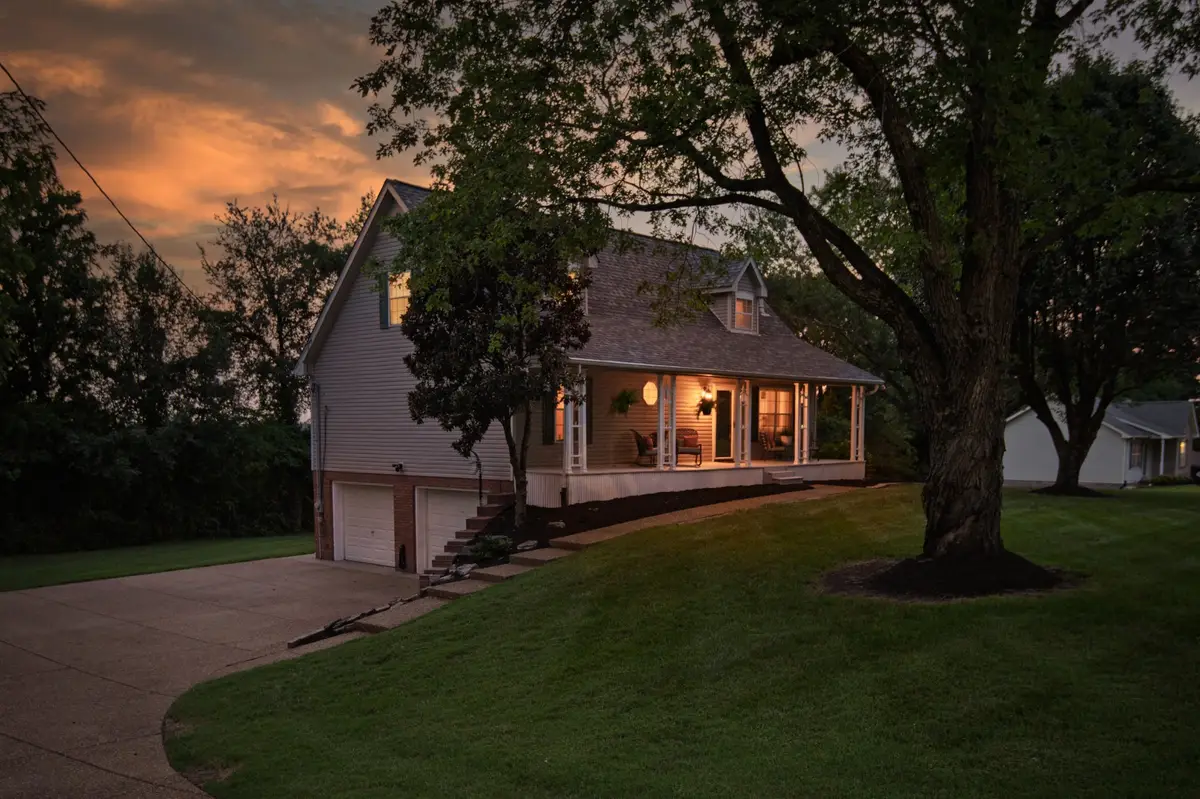 809 Hillside Dr, Springfield, TN 37172 - #1