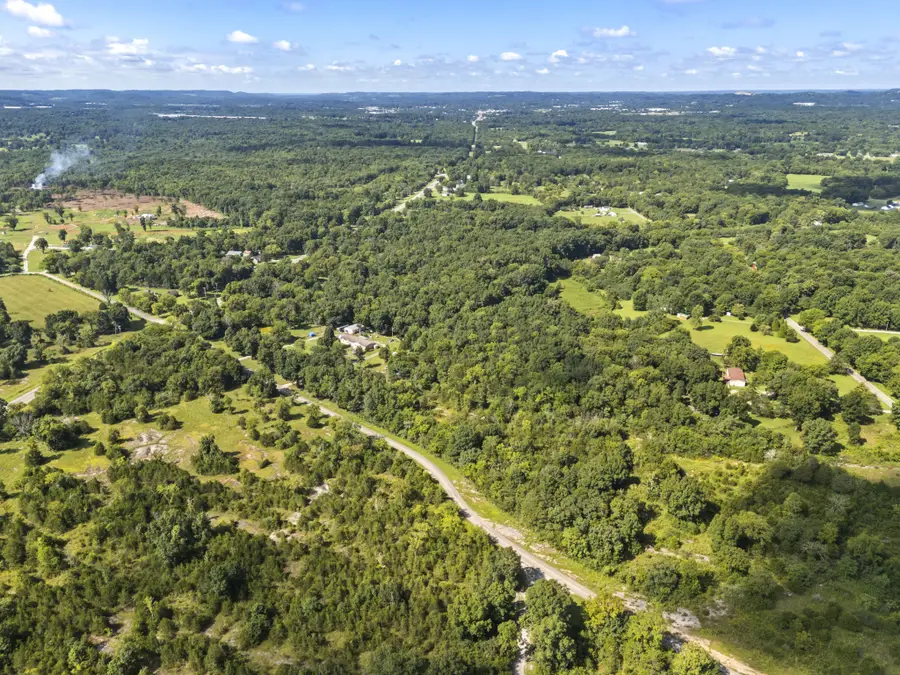 1840 Turner Rd, Lewisburg, TN 37091 - #2