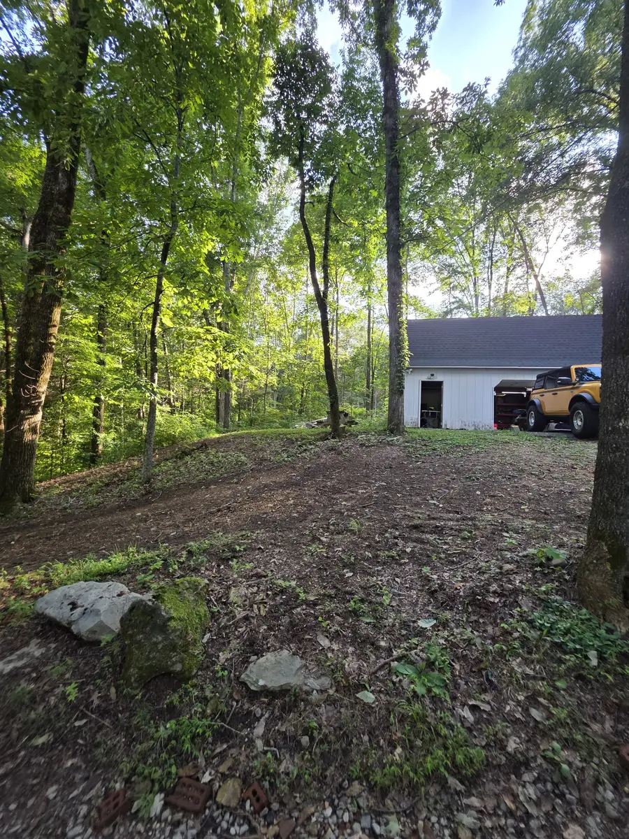 4980 Louise Creek Rd, Cunningham, TN 37052 - #3