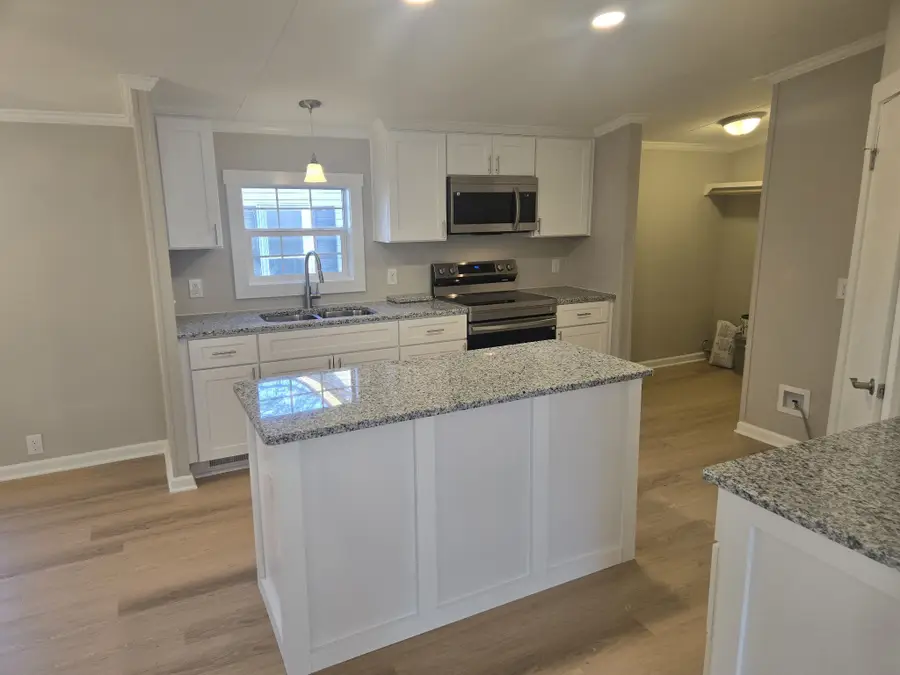 227 E Park Ave, Gallatin, TN 37066 - #3
