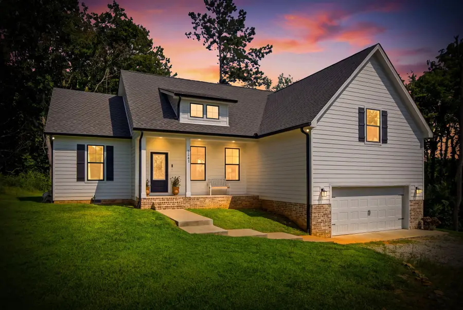 2341 Tom Austin Hwy, Greenbrier, TN 37073 - #2