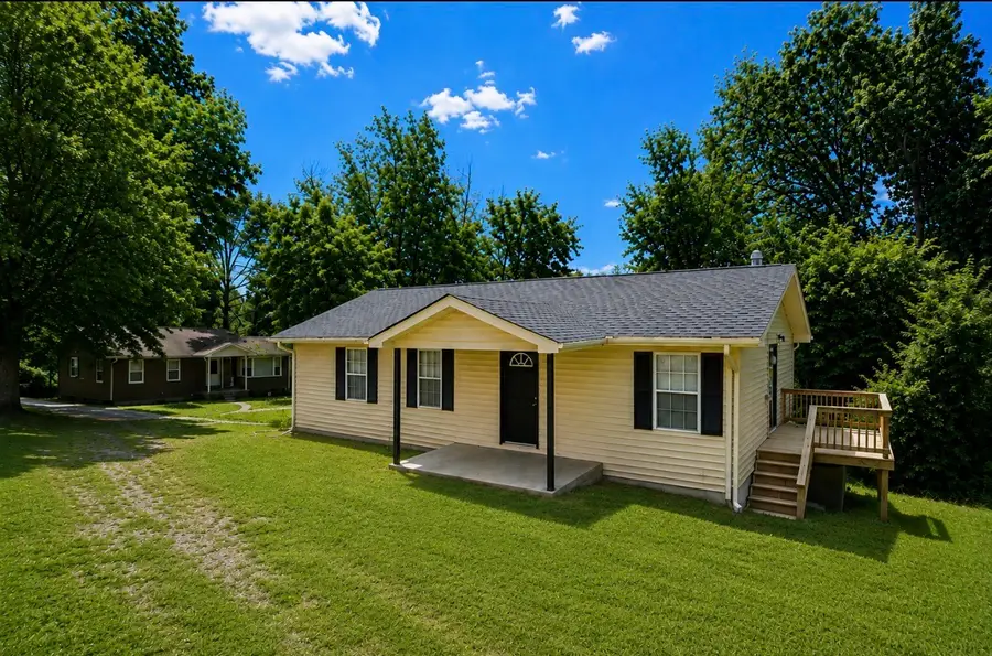 91 Oak Hts, Erin, TN 37061 - #2