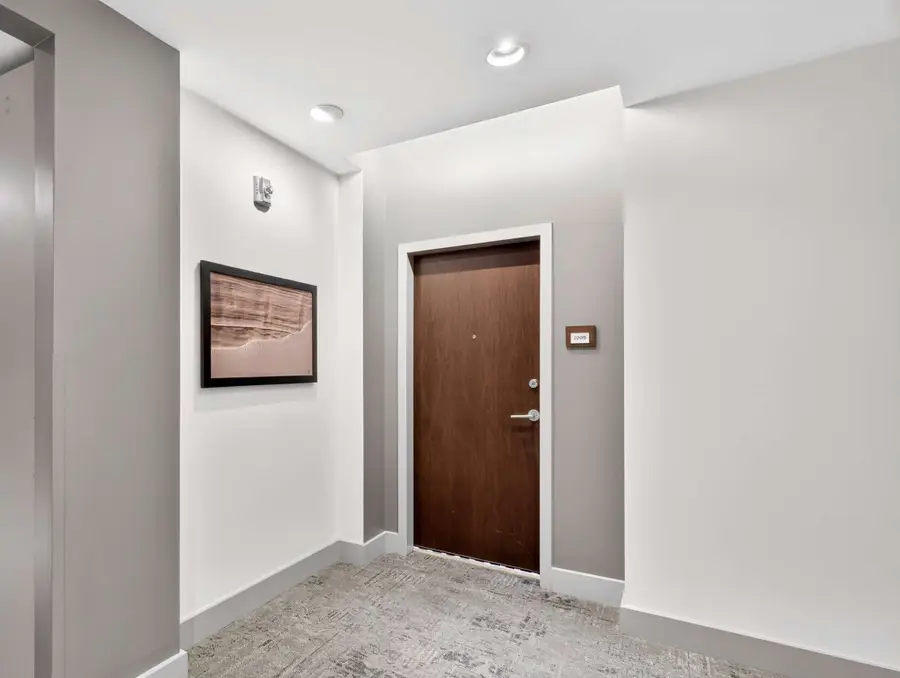 1212 Laurel St #2206, Nashville, TN 37203 - #3