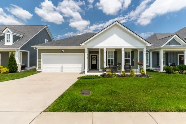 7527 Maggie Dr, Antioch, TN 37013