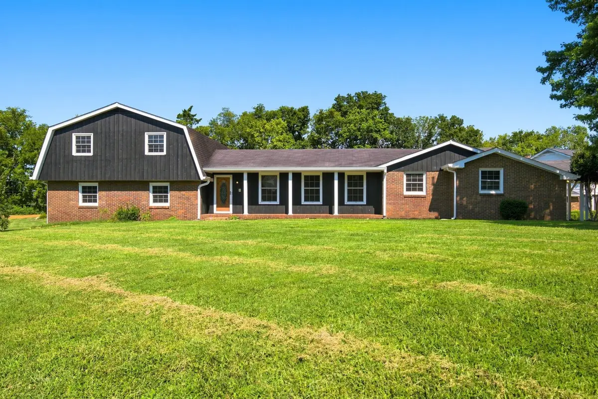 110 Highlander Dr, Hendersonville, TN 37075 - #1