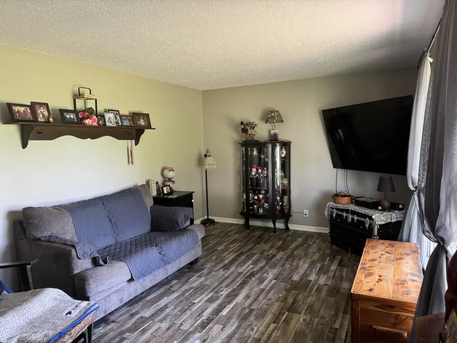 3203 E Old Ashland City Rd, Clarksville, TN 37043 - #3