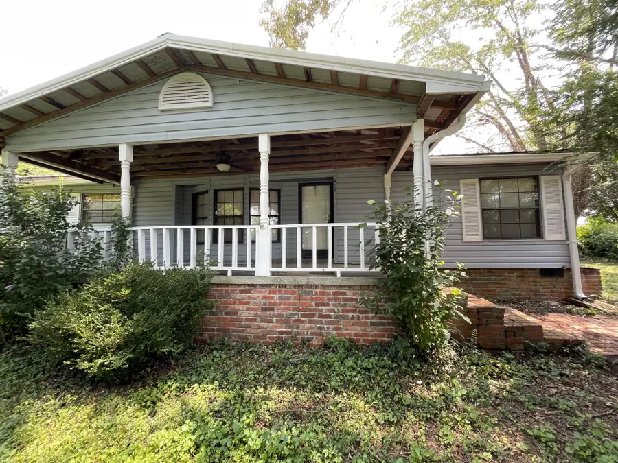 402 Long Street, Englewood, TN 37329 - #2