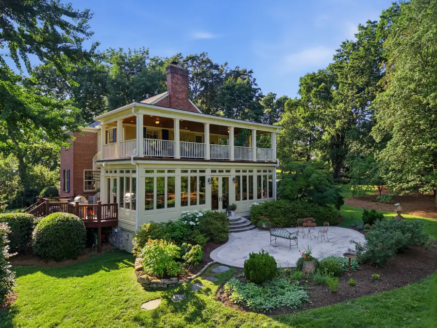 1419 Graybar Ln, Nashville, TN 37215 - #2