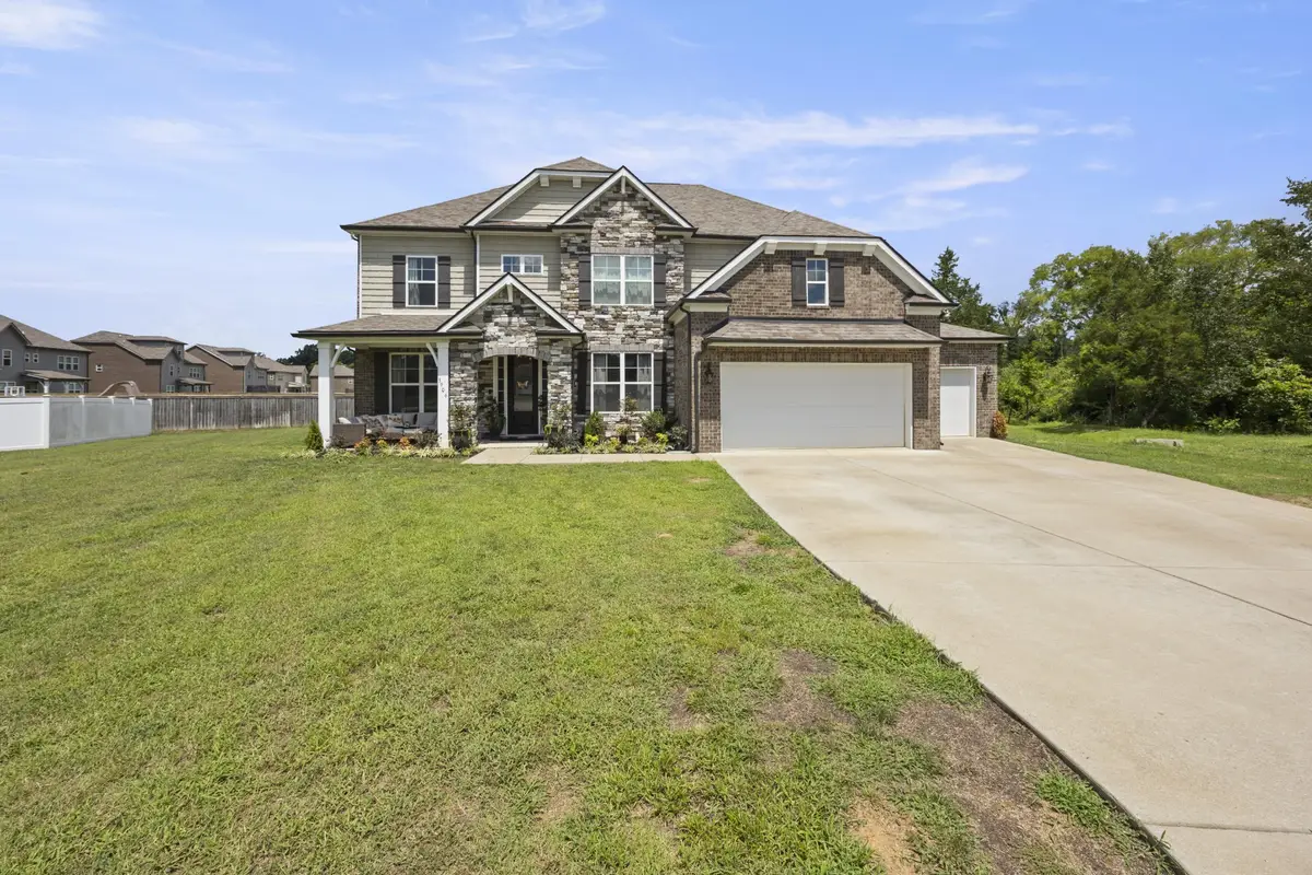 3906 Bomeadows Dr, Murfreesboro, TN 37128 - #1