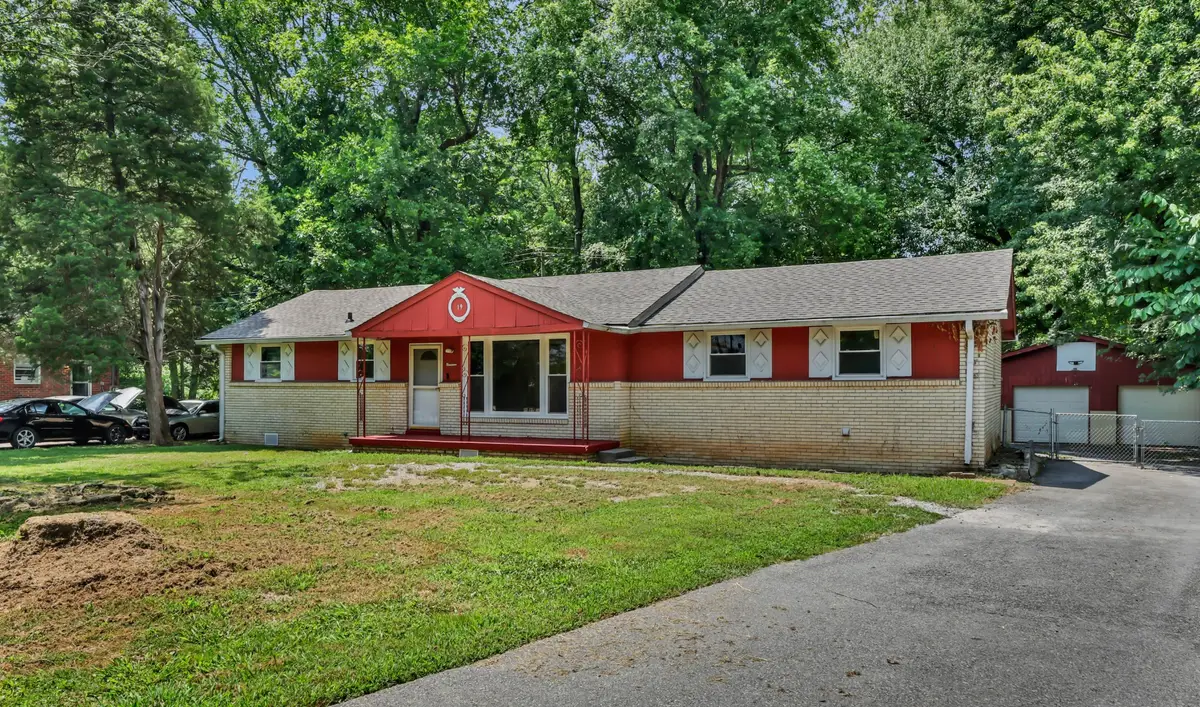 19 Charlemagne Blvd, Clarksville, TN 37042 - #1