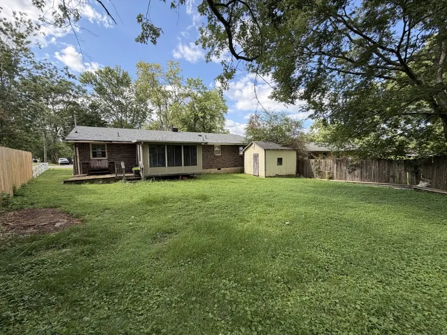 124 Laurel Ln, Hendersonville, TN 37075 - #3