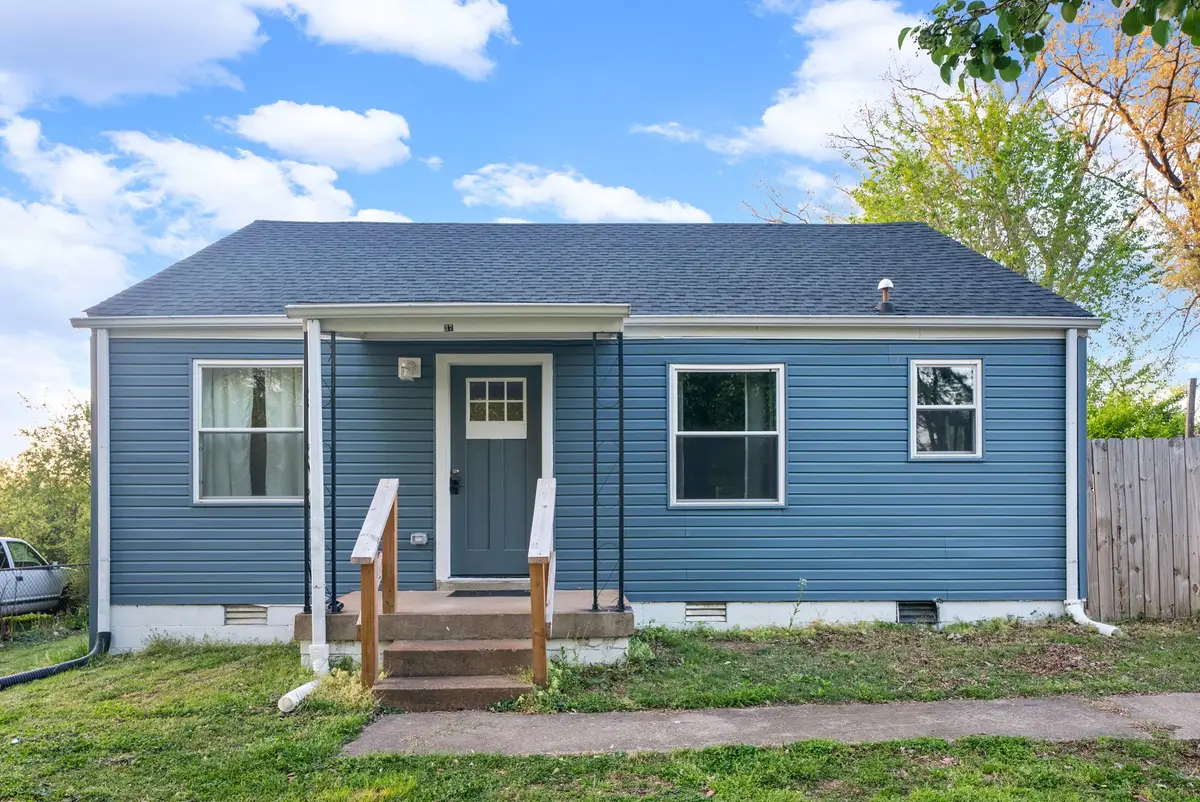 37 Maple St, Clarksville, TN 37042 - #1